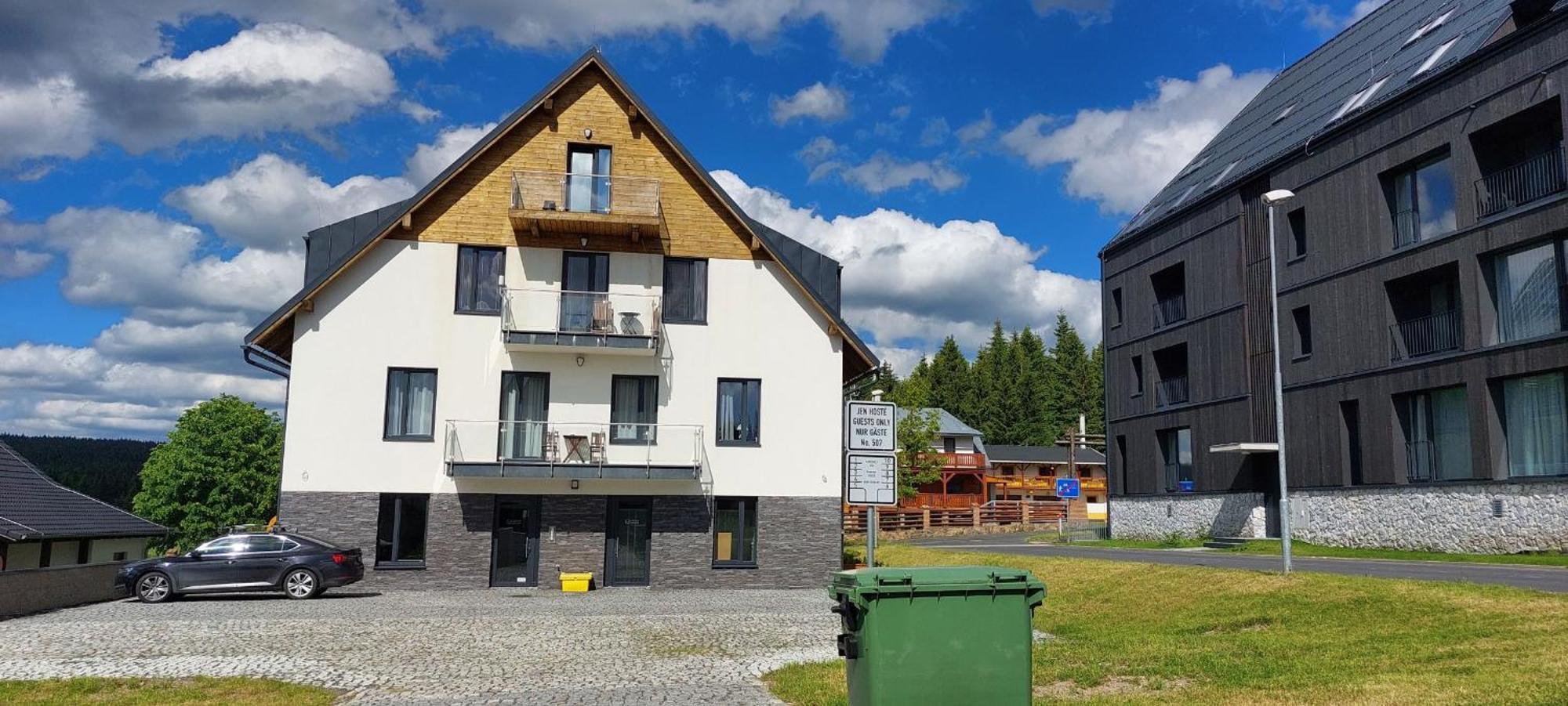 Apartman Ski Plesivec Abertamy Exterior foto